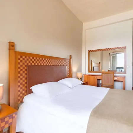 Apollon Corfu Szálloda Paleokasztríca