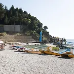 فندق Apollon Corfu 2*