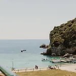 Apollon Corfu 2*