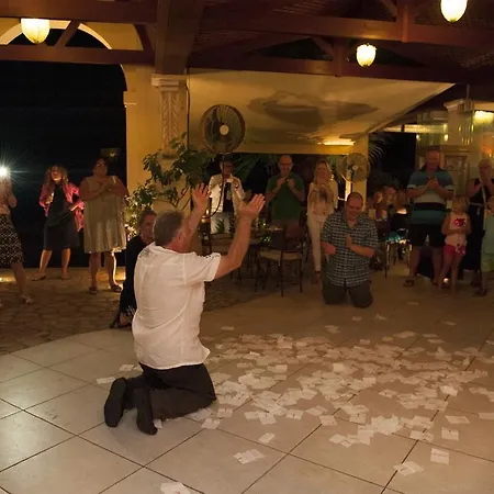 Ξενοδοχείο Apollon Corfu